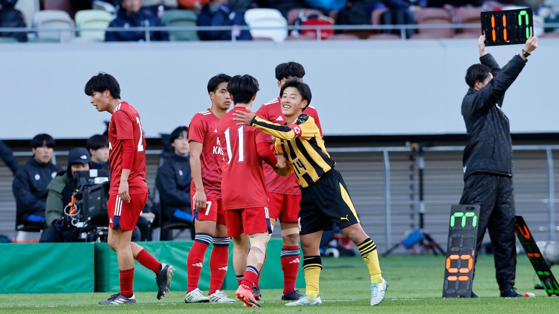 フォトギャラリー】前橋育英vs流通経済大柏｜第103回全国高校サッカー